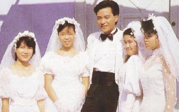 张国荣1985年绝密婚纱照曝光,哥哥穿白色礼服,和歌迷在礼堂前手挽手