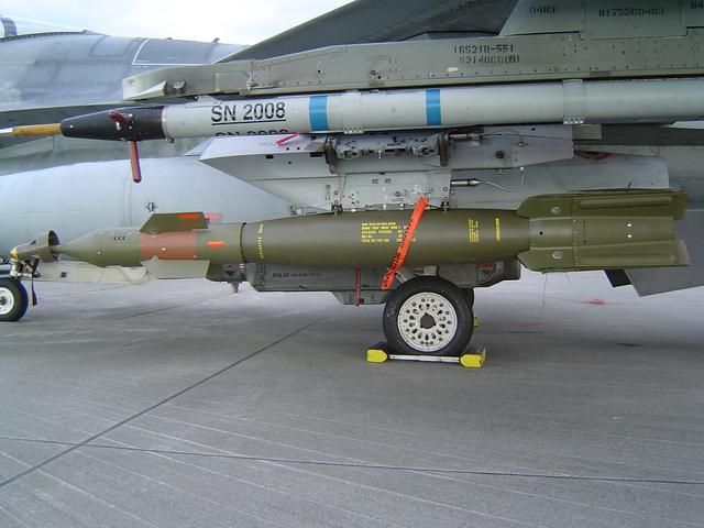 笔"保护费"开始缴纳,阿联酋喜提无人机|无人机|阿联酋|导弹_新浪新闻