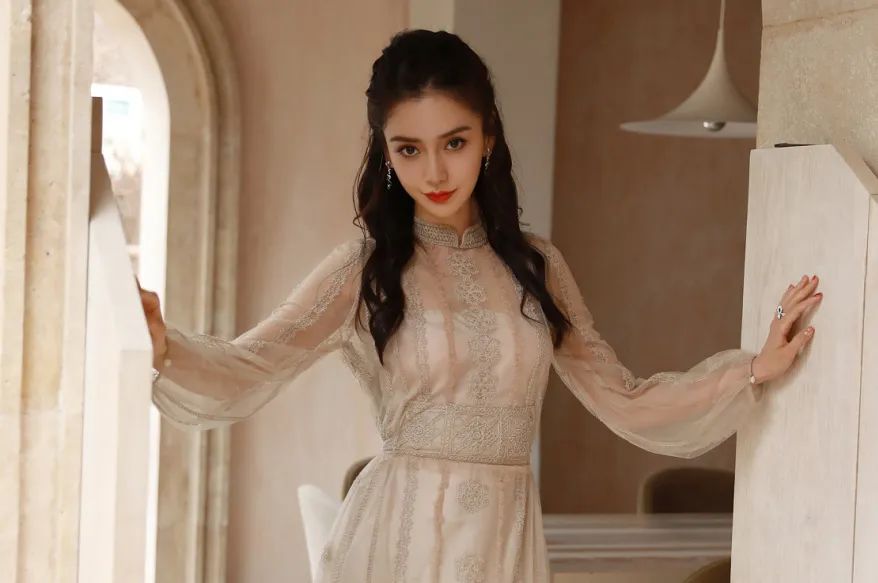 Angelababy