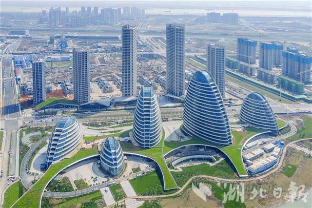 武汉经开区智慧生态城"春笋"建设收尾|生态城_新浪新闻