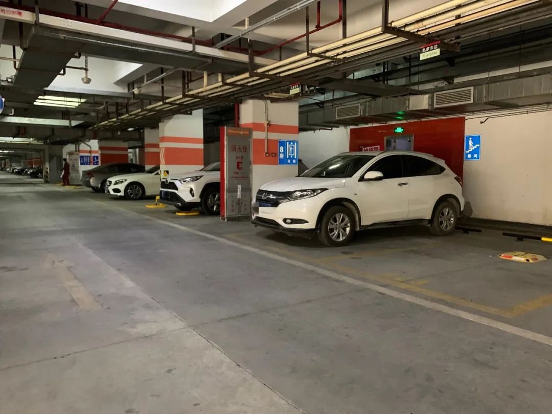 车位怎么挑?另附媒体村15个精选电梯口靓位