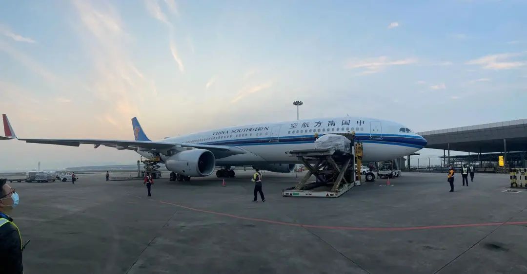 客改货航班满足国际航空物流需求  重庆机场供图