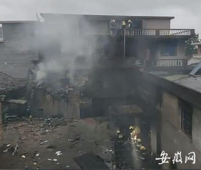 江西一人工增雨飞机坠落已致5死1伤 涉事航空公司回应