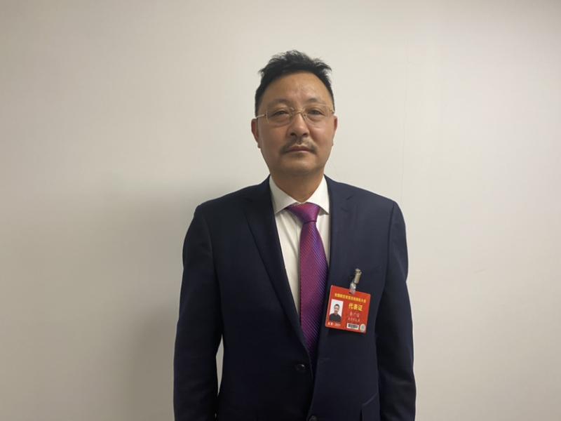 李广富:让北京"平谷大桃"在新疆开花结果|北京|和田|新疆_新浪新闻