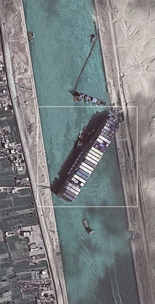 苏伊士运河搁浅货轮已恢复至正常航道搁浅原因是自然还是人为