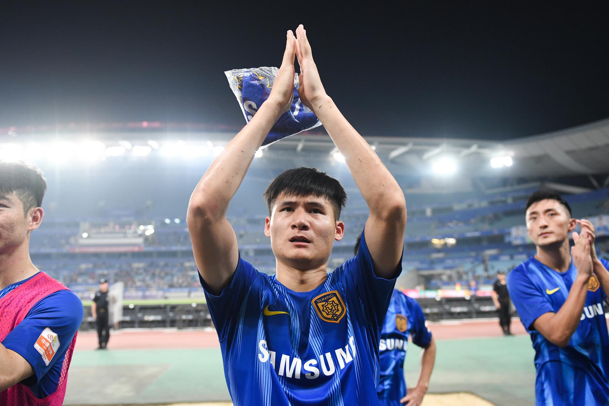 催泪长文:国脚周云宣布退役,他把全部忠诚留给了江苏足球