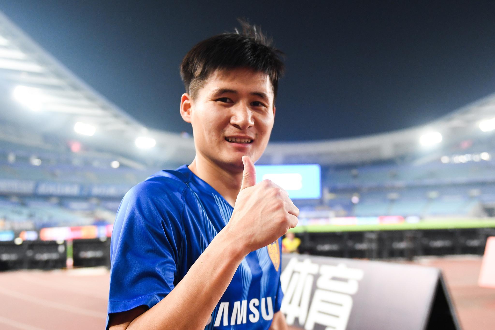 催泪长文:国脚周云宣布退役,他把全部忠诚留给了江苏足球