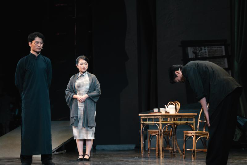 再现刑场上的婚礼华工原创话剧红色甲工血色浪漫公演地下党员刑场上的