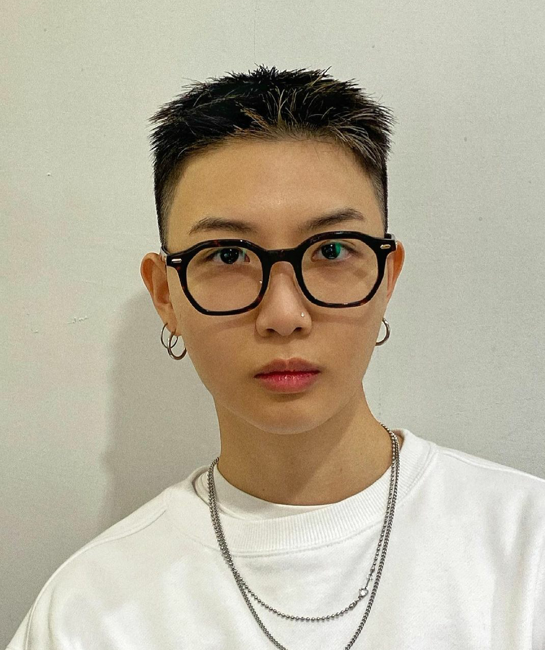 最帅短发男女皆可