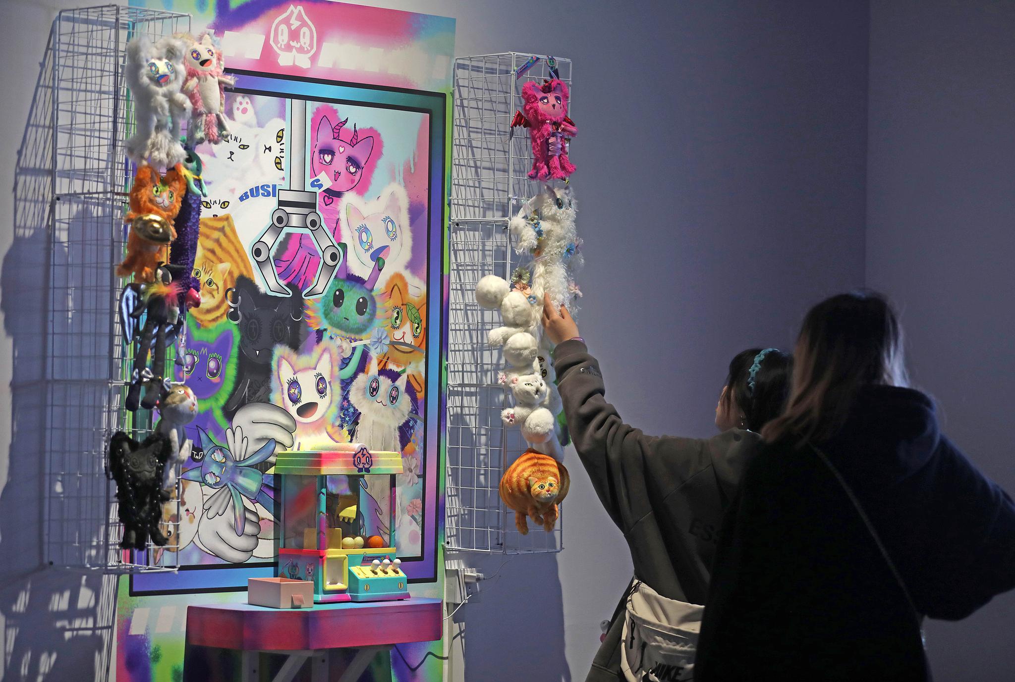 杭州:从纸面到虚拟的视觉艺术|艺术展|浙江美术馆_新浪新闻