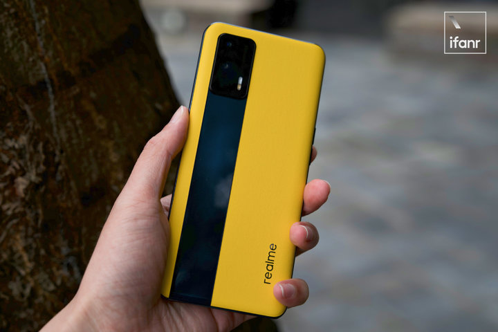 realmegt首发体验2799元起黄厂真我的旗舰手机却是redmik40pro的最大