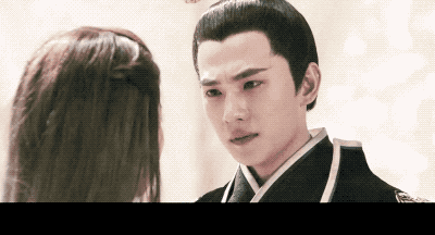 比如《三生三世十里桃花》时期的杨洋.