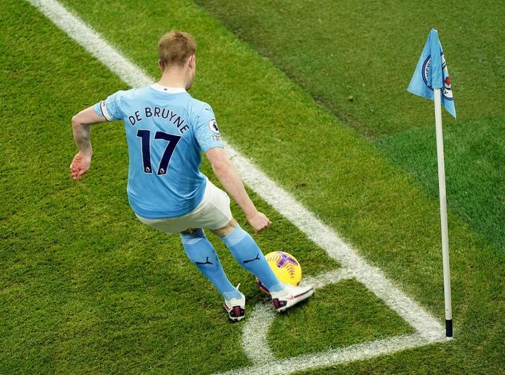 格拉利什:德布劳内是完美的球员,我在向他学习