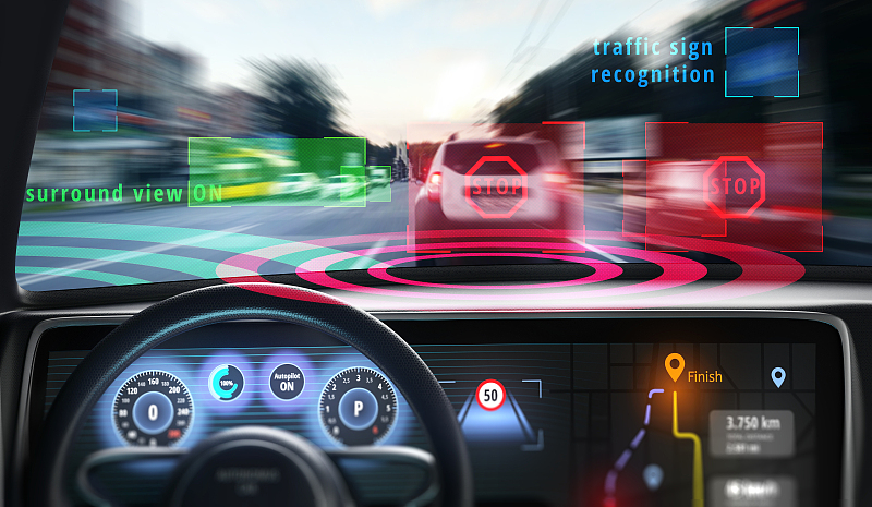 汽车界两会代表热议：聚焦芯片自主开发和加快推进智能汽车