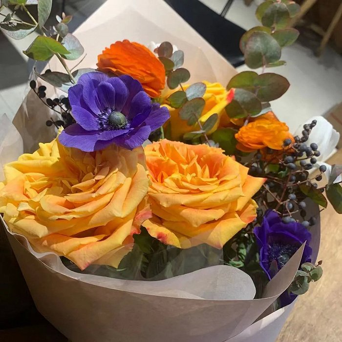 鲜花价格猛涨上热搜 在直播间买花能占到“大便宜”吗？