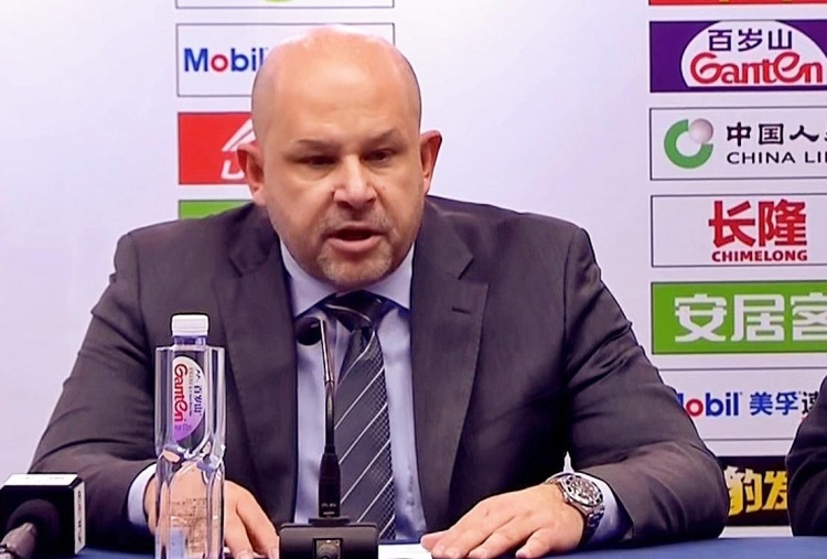 雅尼斯:我不是世界上最好的教练 一切都来自球员的努力