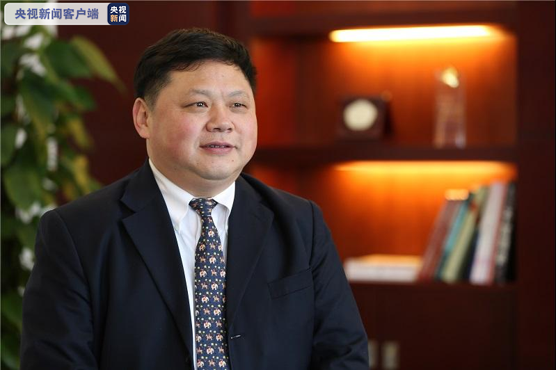 全国政协委员王先进:提高无障碍出行服务水平全国政协委员王先进关注