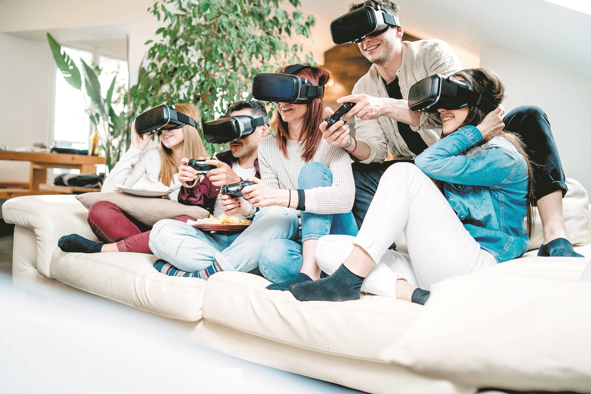 2月全球TOP100手游发行商收入 中国发行商占比超四成休闲区蓝鸢梦想 - Www.slyday.coM