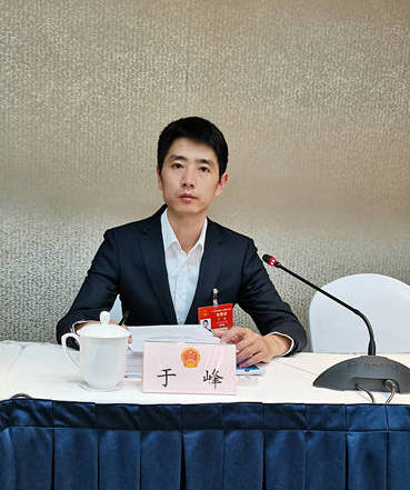 全国人大代表,中国人民解放军某部队原军士长于峰