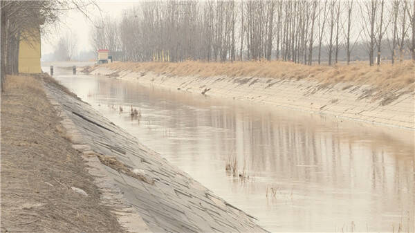 74亿元新建引黄节水工程 32万亩农田得到科学快速灌溉|工程_新浪新闻