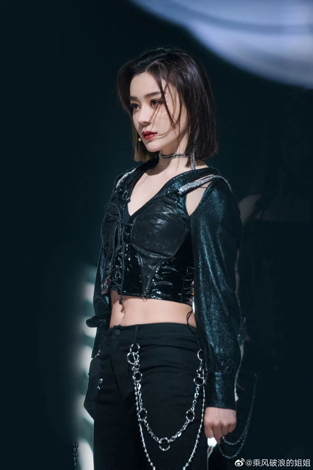 她们乘风破浪,她们因动而美|陈梓童|李菲儿|袁姗姗_新浪新闻