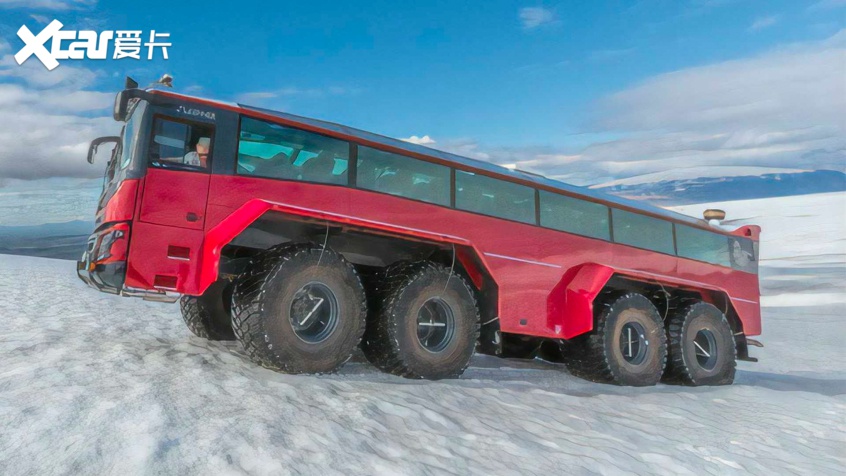 冰岛极地观光巴士 沃尔沃8x8巨轮猛兽-新浪汽车