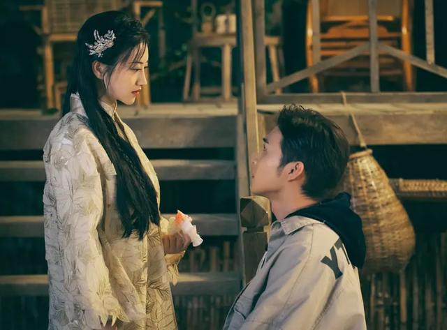 景甜加钟汉良好友后续张彬彬主动承认错误将情敌送过去了