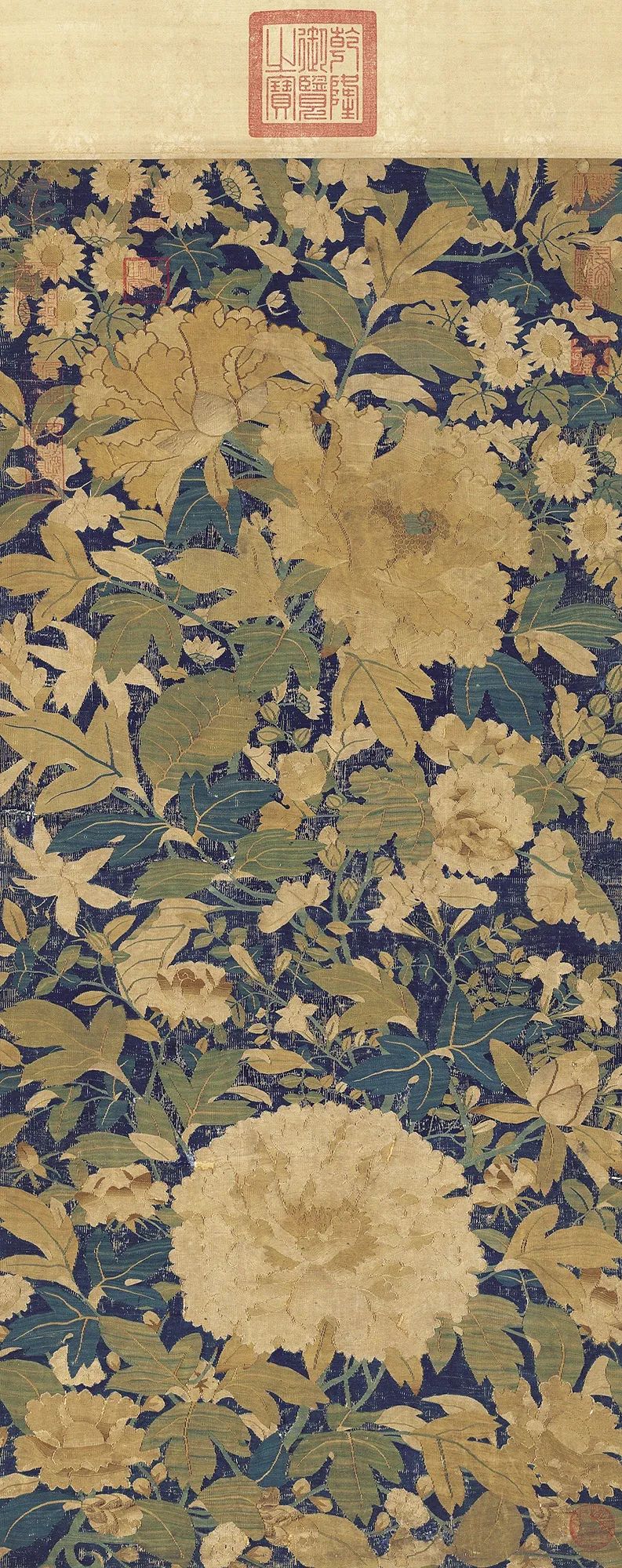 (宋) 缂丝富贵长春图轴 台北故宫博物院藏