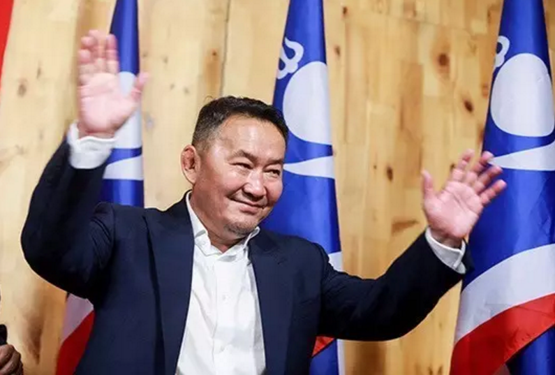 近半数美国人支持巨石强森成为总统战力最强总统横空出世