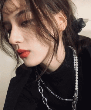 别焦虑了,哪来那么多神颜