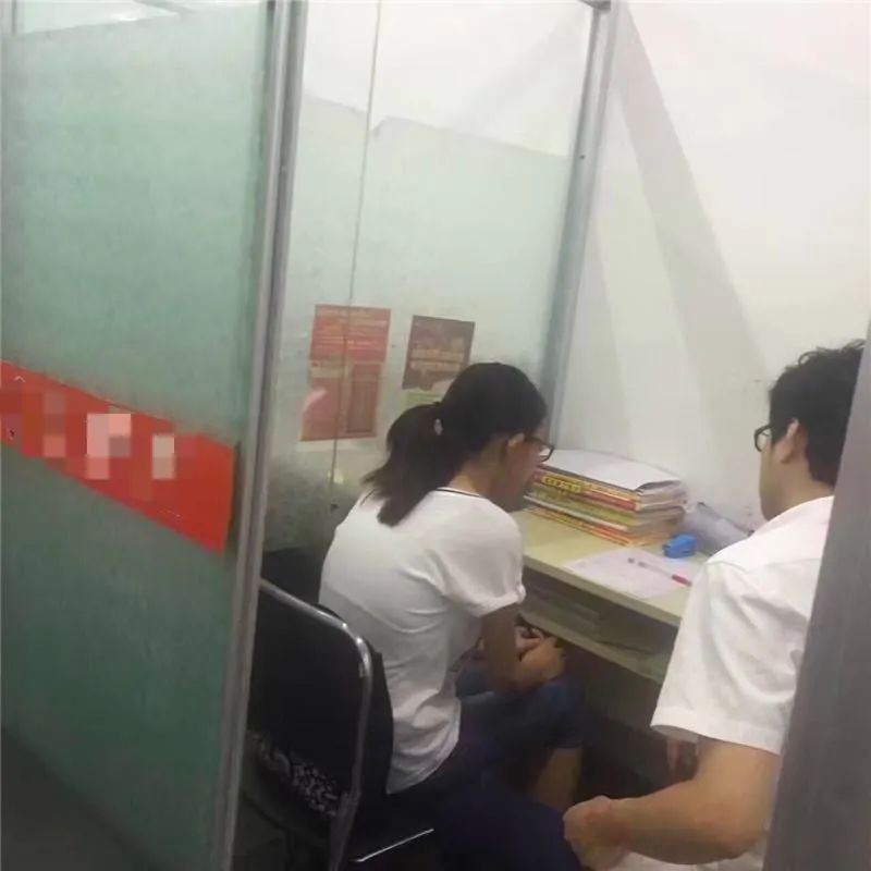 从房屋中介辞职后，我成了985名师：你给孩子报的辅导班，可能藏着4大黑幕休闲区蓝鸢梦想 - Www.slyday.coM