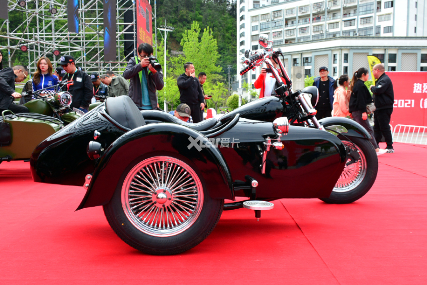 力箭海盗800边三轮上市售价668万元