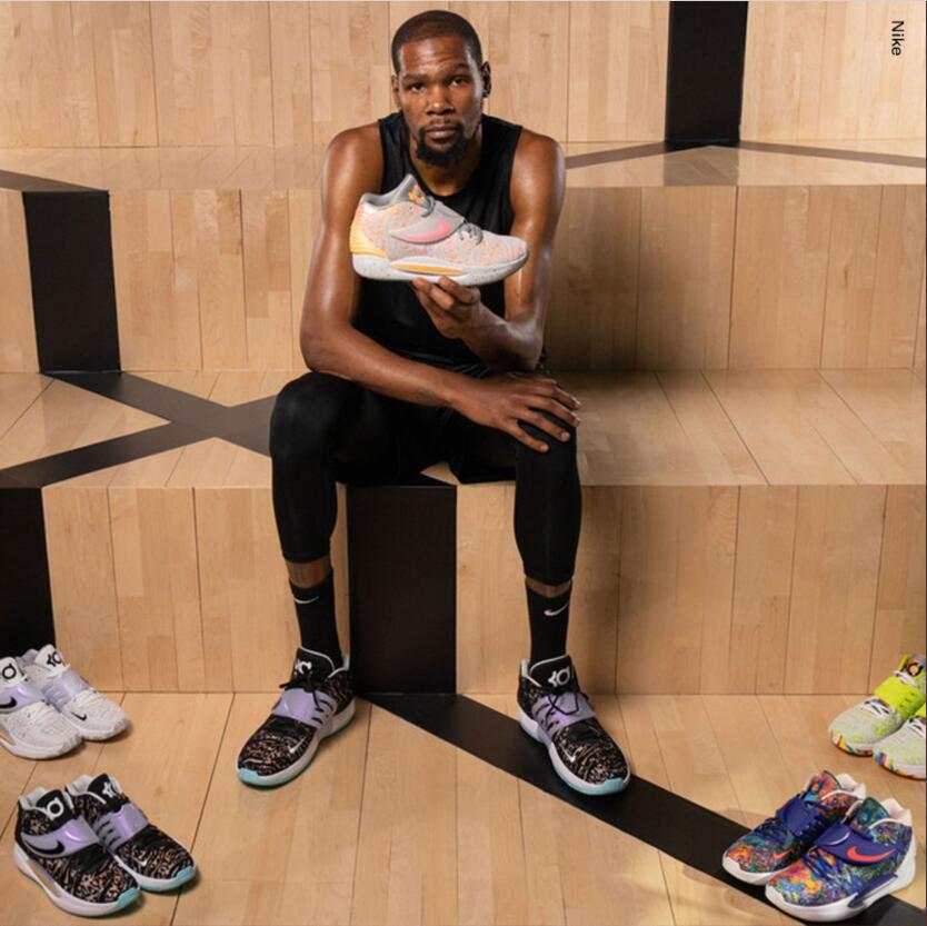 耐克今天发布了凯文-杜兰特的kd14代战靴,杜兰特预计今天将穿着这双鞋