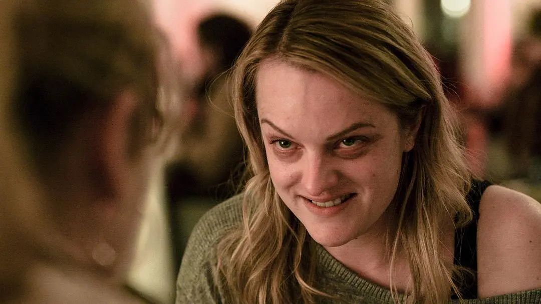 的花瓶也不是蛇蝎坏女人,而是有勇有谋绝地反杀的钮祜禄·伊丽莎白