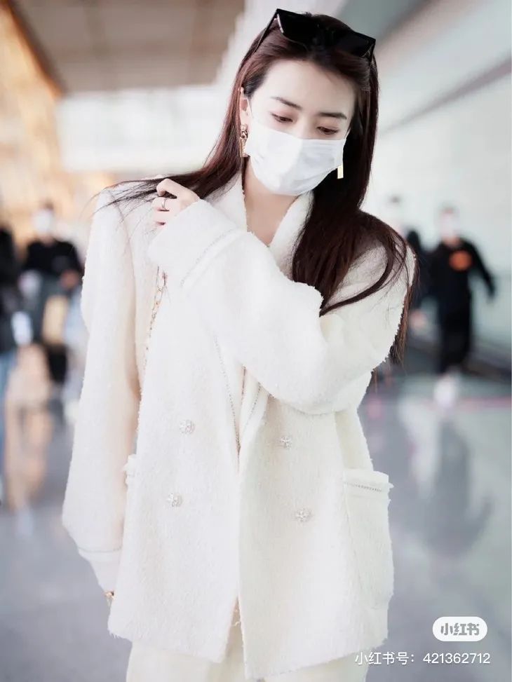 徐璐推荐的香奈儿身体乳(徐璐推荐的香奈儿身体乳好用吗)