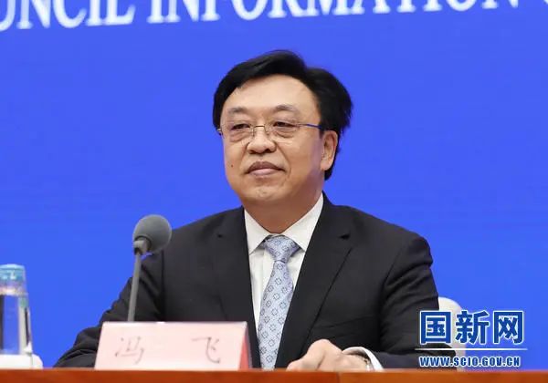 ▲海南省委副书记、省长冯飞