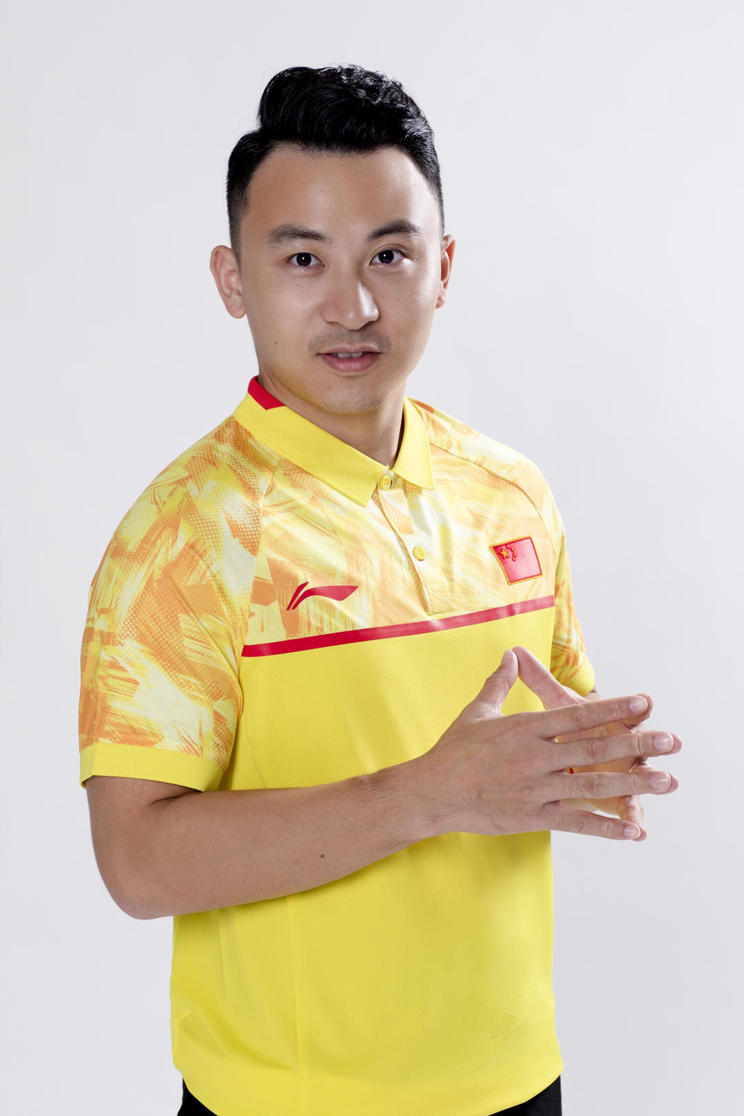 冯喆"千万"资源加持参选产品福利爆棚为让"成都造"礼品充分向全球展示