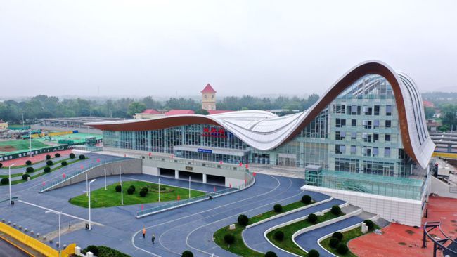 20秒快闪数读京张高铁延庆站带您领略高山流水