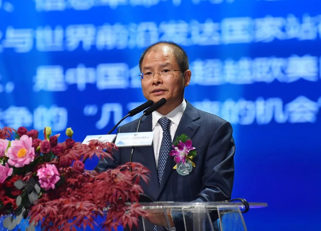 友商纷纷下场华为轮值董事长徐直军却再次强调不造车