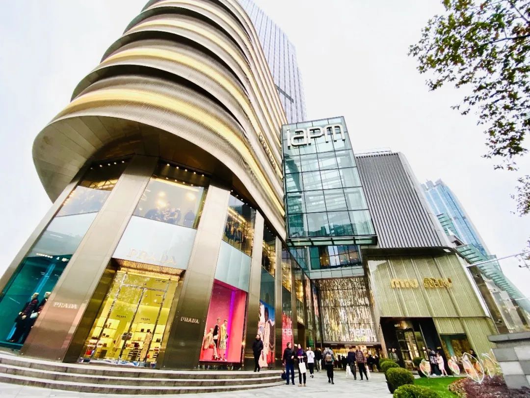 新鸿基地产成都再造商业新地标