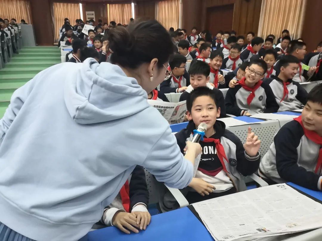 自然 生命力的教育专家兰老师来给金陵中学河西分校小学部五,六