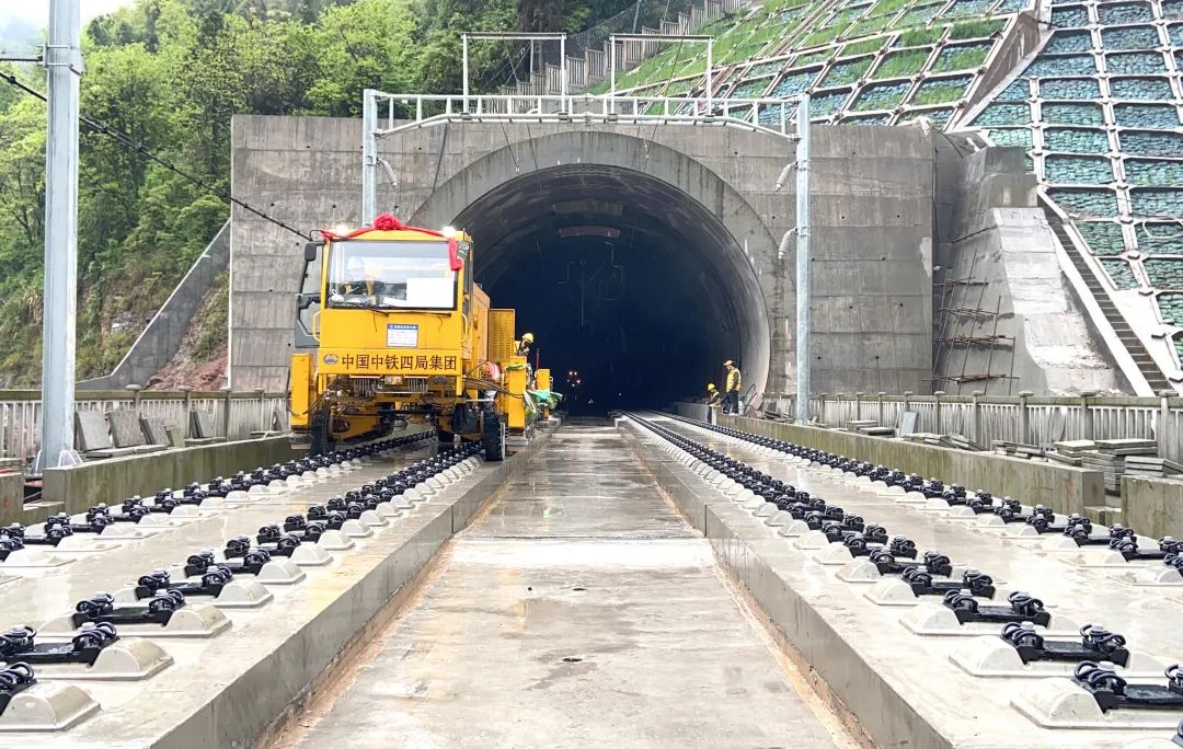 张吉怀铁路湘西机场铜吉铁路一大波好消息来袭