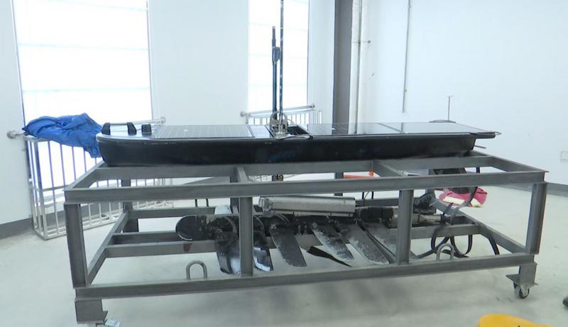 中国渔民捞获黑色奇怪物体，专家：境外间谍窃密装置休闲区蓝鸢梦想 - Www.slyday.coM