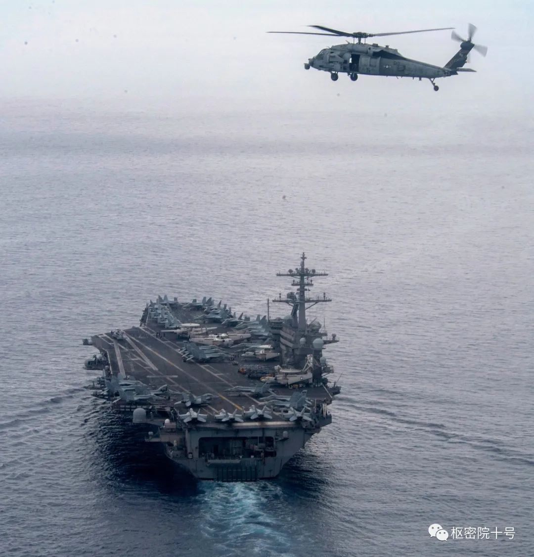 中美航母编队南海同框辽宁舰编队怎么比美国更美国