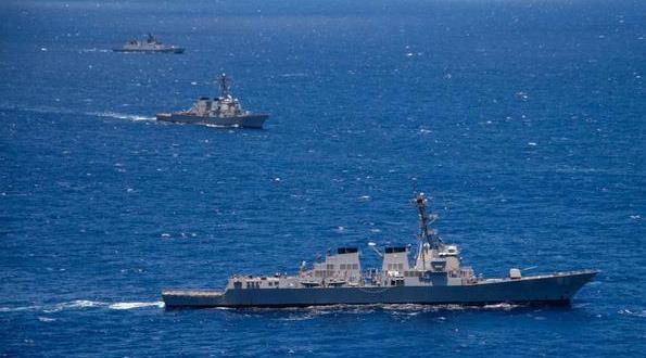 五角大楼求助于星星 如今,在美国海军新服役的每艘水面舰船上都有一本