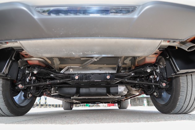 20万七座直上绿牌/实测加速8.4秒 抢先试驾比亚迪唐dm-i