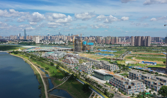 长沙马栏山守正创新拔节生长