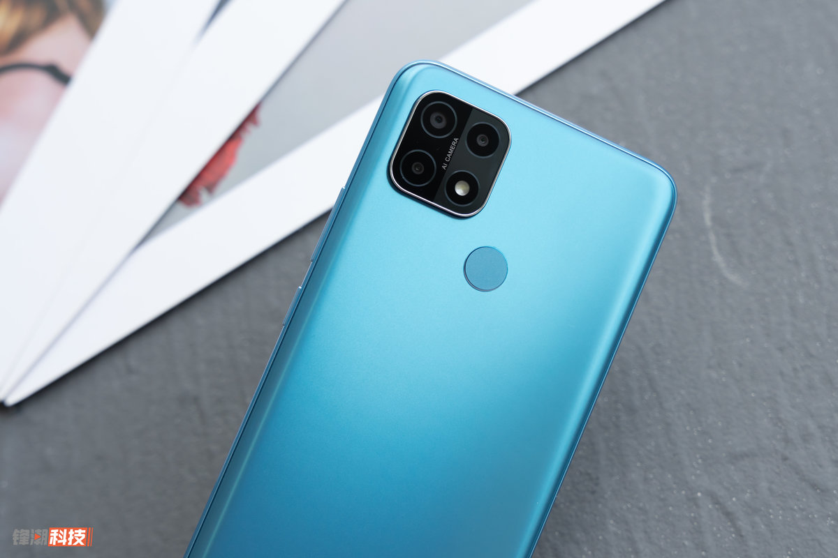 oppo a35图赏:手感出色超长续航的千元真香机