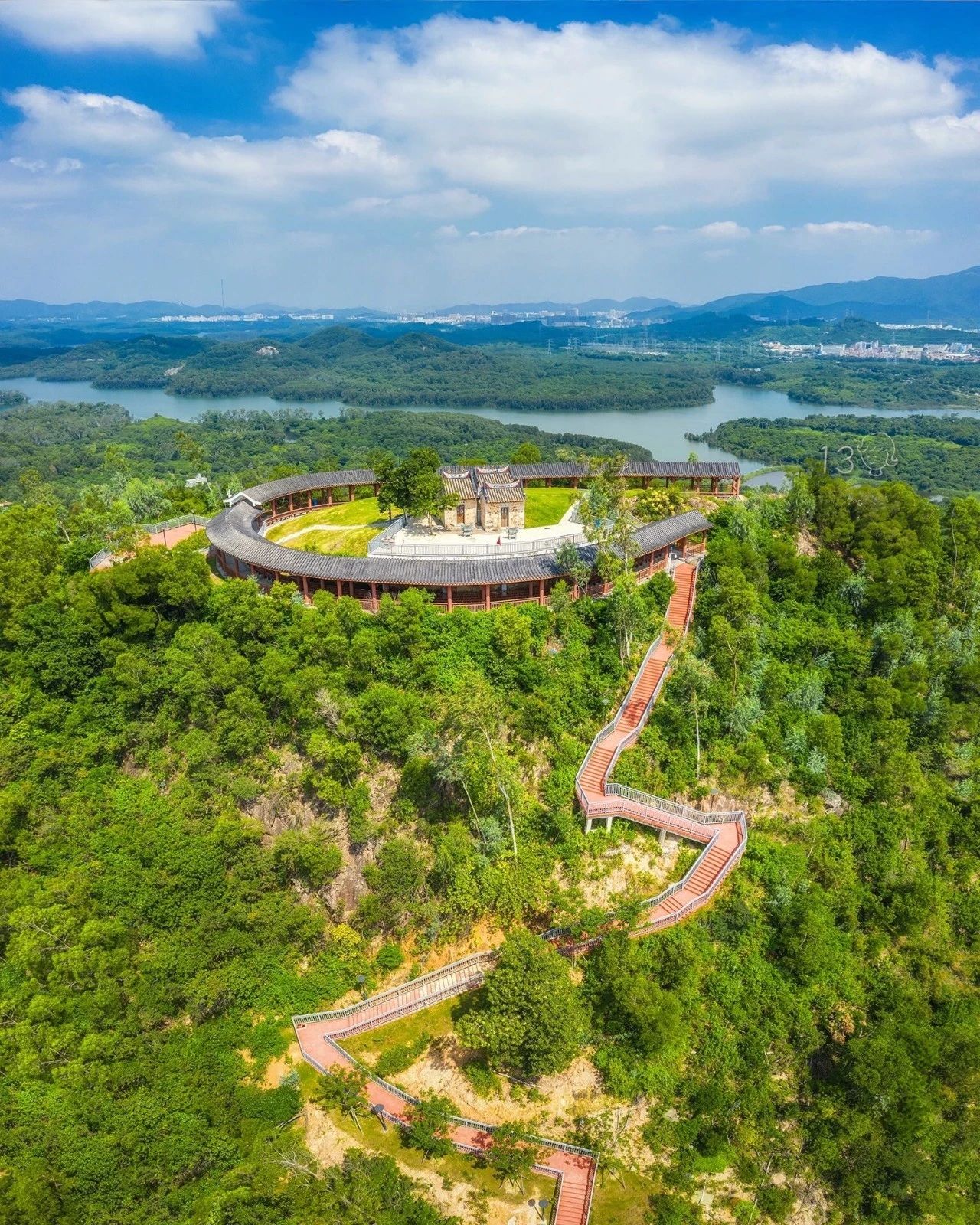 g位摄影师·13丫尖岗山公园,新安人文生活的一张名片.