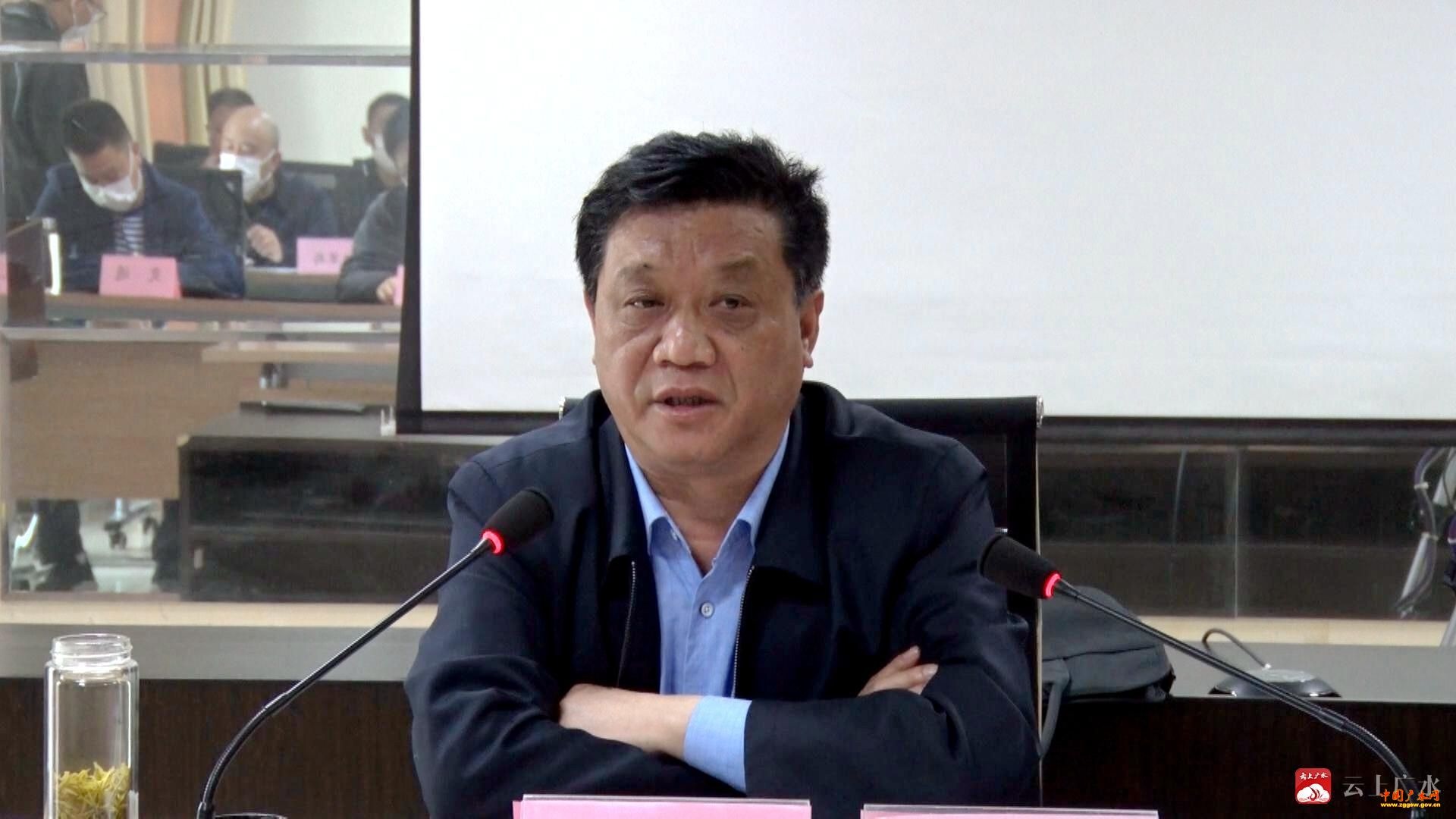 电视电话会后,李承国要求相关部门认真贯彻落实会议精神,建强机制